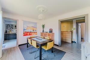 Appartements L-Hospice, T3 avec terrasse, 10min de la gare : photos des chambres