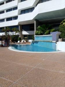 Apartamento en Costa Azul,frente la vela