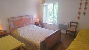 Maisons d'hotes Gite Chez Papy : Chambre Quadruple