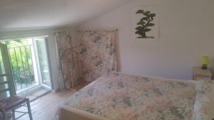 Maisons d'hotes Gite Chez Papy : Chambre Double - Vue sur Jardin