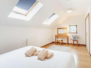 2 Bed in Gower 40481