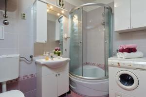 Spacious 2-bedroom apartment near city center - Nata