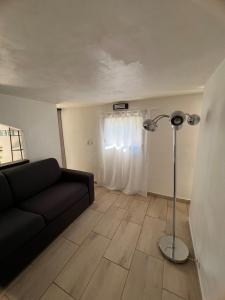 Maisons de vacances Petite maison en pleine nature a 10 km des plage de Cannes : Maison 2 Chambres