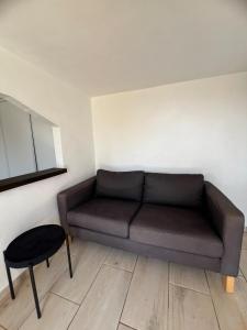 Maisons de vacances Petite maison en pleine nature a 10 km des plage de Cannes : photos des chambres