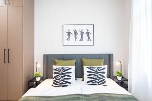 Central - Cozy - NEW - AC