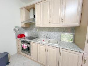 Cosy Stay Apartment with Sea View