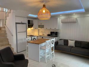 Ekin Villa with Pool in Hisarönu,Ölüdeniz