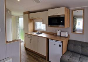 Ashleigh Cozy 2 Bed Caravan at West Sands Holiday Park