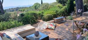 VILLA ANADINE - Aiguebonne BOULOURIS - PLEINE VUE MER - À 5 minutes à pied de la plage - Climatisée