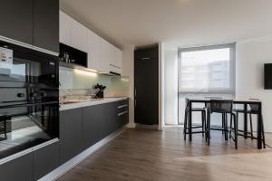 Modern 3BR Apartment in Providencian - Sleeps 6