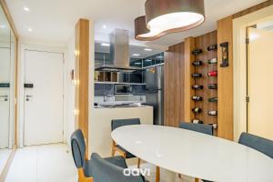 In Mare Bali Flat Premium Palawan by Qavi