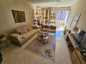 Tirana Center Apartment 12