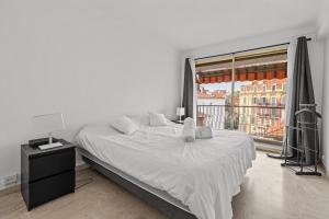 Appartements Appartement avec 2 balcons plein coeur de Cannes : photos des chambres