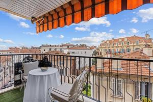 Appartements Appartement avec 2 balcons plein coeur de Cannes : photos des chambres