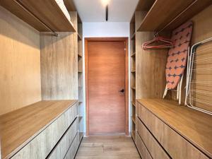 Vive la Modernidad Estudio en barrio el Golf