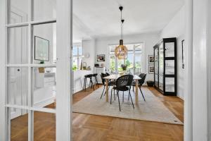 Exclusive apartment with private terrace