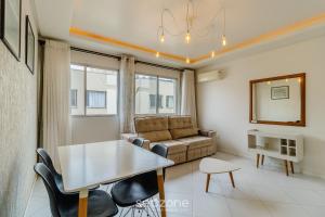 Apto completo c Loc. privilegiada Floripa CSU0402