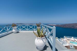 Ilioperato Hotel Santorini Greece