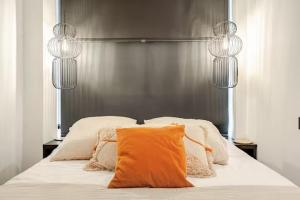 Apart diseño centro San Bernardo esquina Gran Via