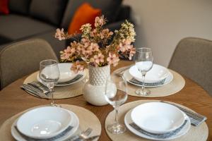 Central apartment next to Sea Garden suitable for 4 persons