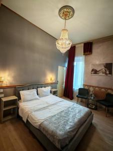 Nostalgia Old City Bucharest