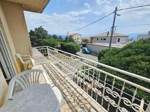 Apartment in Novi Vinodolski 15306