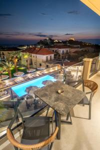 Alysos Luxurious Apartments