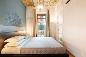 Quintino Terrace Apartment near Termini Station