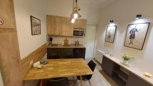 Poema 1BR style on Asatiani