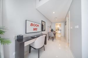 Free housekeeping visits during your stay - StayShort - Damac Hills cozy studio for 2 people