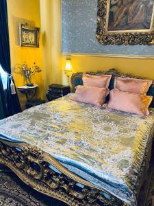 Classic Love Story in Old Cluj I