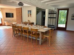 Maisons de vacances Le Mondementais - Gite en Champagne avec piscine : photos des chambres