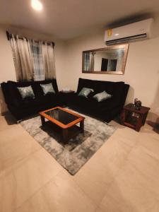 Casa nueva cerca de la playa y puerto industrial de altamira