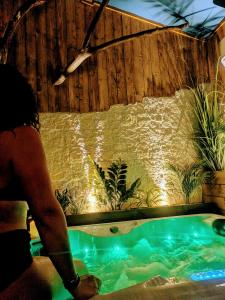 Appartements Les Spas de la mer, Appart&Spa Canopee, 100m de la plage, Love Room : photos des chambres