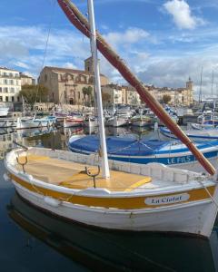 Providencia 3 - Shipyard and Yacht crews