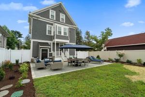 Red Cross Haven Modern 2BR 2BA Near Yale