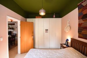 Apt 2 bedrooms, garden & art