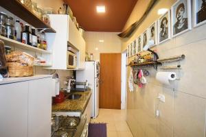 Apt 2 bedrooms, garden & art