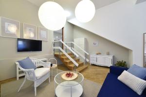 Apartments with parking space Zagreb - 24661