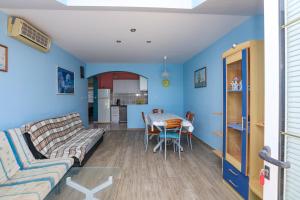 Apartments by the sea Sveti Petar - Biograd - 24702