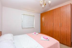 Apartments by the sea Sveti Petar, Biograd - 24702