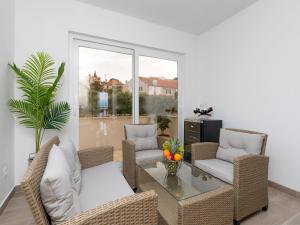 Apartments Tino- Two Bedroom Apartment with Terrace and Sea View A2