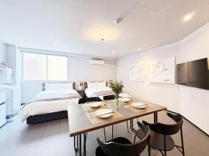 Morimoto Coop by b hotel - Studio Nestled Near Hiroshima Hotspots