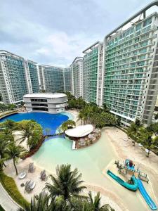 Azure Cozy Hotel by CM staycation