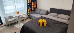 Modern studio near Airport with Self check-in