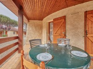 Appartements Charmant T2 a Barbotan avec terrasse et parking gratuit - FR-1-841-20 : photos des chambres