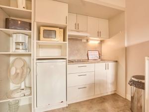 Appartements Studio renove avec balcon sud a Barbotan - FR-1-841-16 : photos des chambres