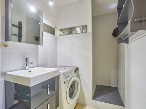 Studio moderne pour 2 pers avec Wifi et animaux admis - FR-1-841-22