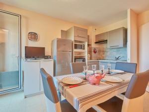 Appartements T3 lumineux pour 5 pers avec Wifi proche du Lac de l-Uby - FR-1-841-15 : photos des chambres