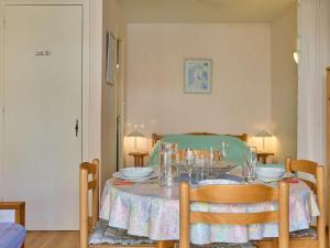 Appartements Appartement T1 bis 2 personnes a Barbotan - Residence paisible - FR-1-841-17 : photos des chambres